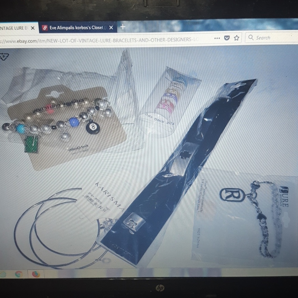 NW LURE JEWLERY LOT 7 CS267